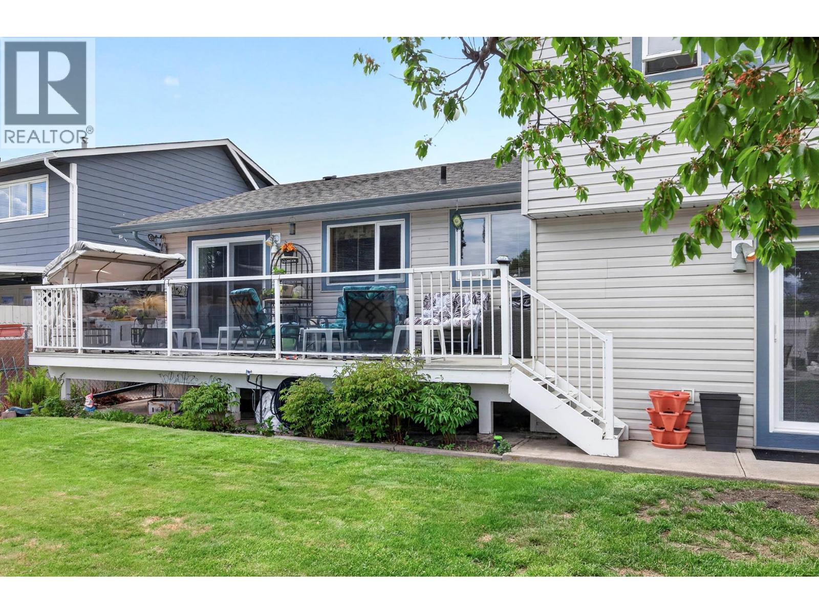 985 Nicolani Drive - 37