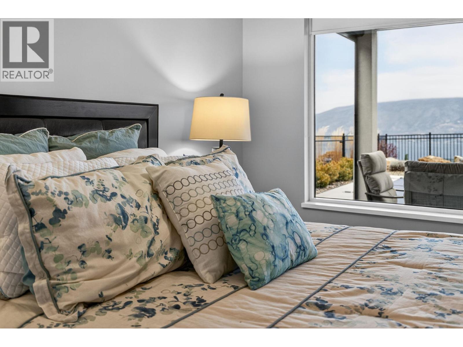 9882 Beacon Hill Drive - 52