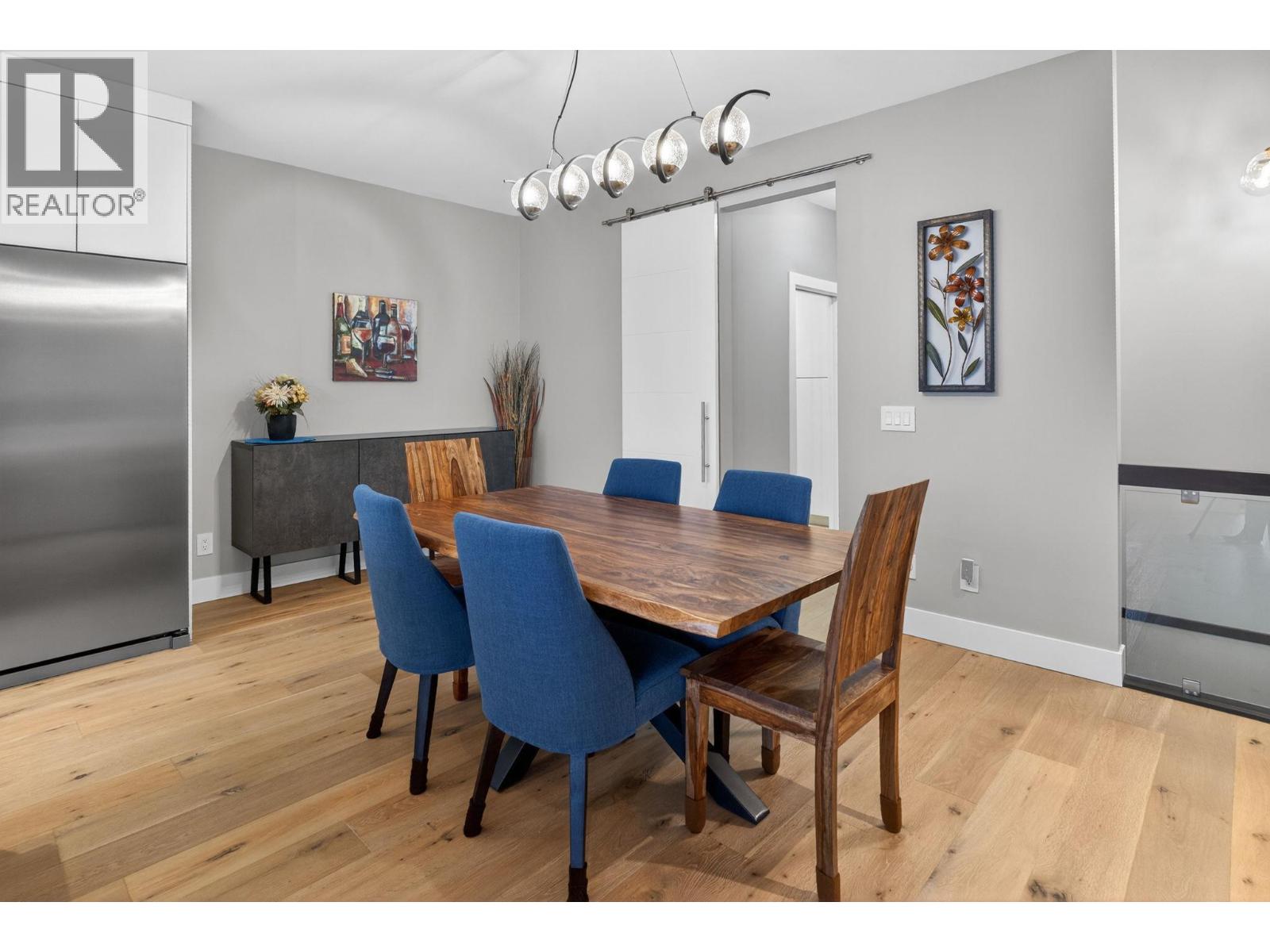 9882 Beacon Hill Drive, Lake Country