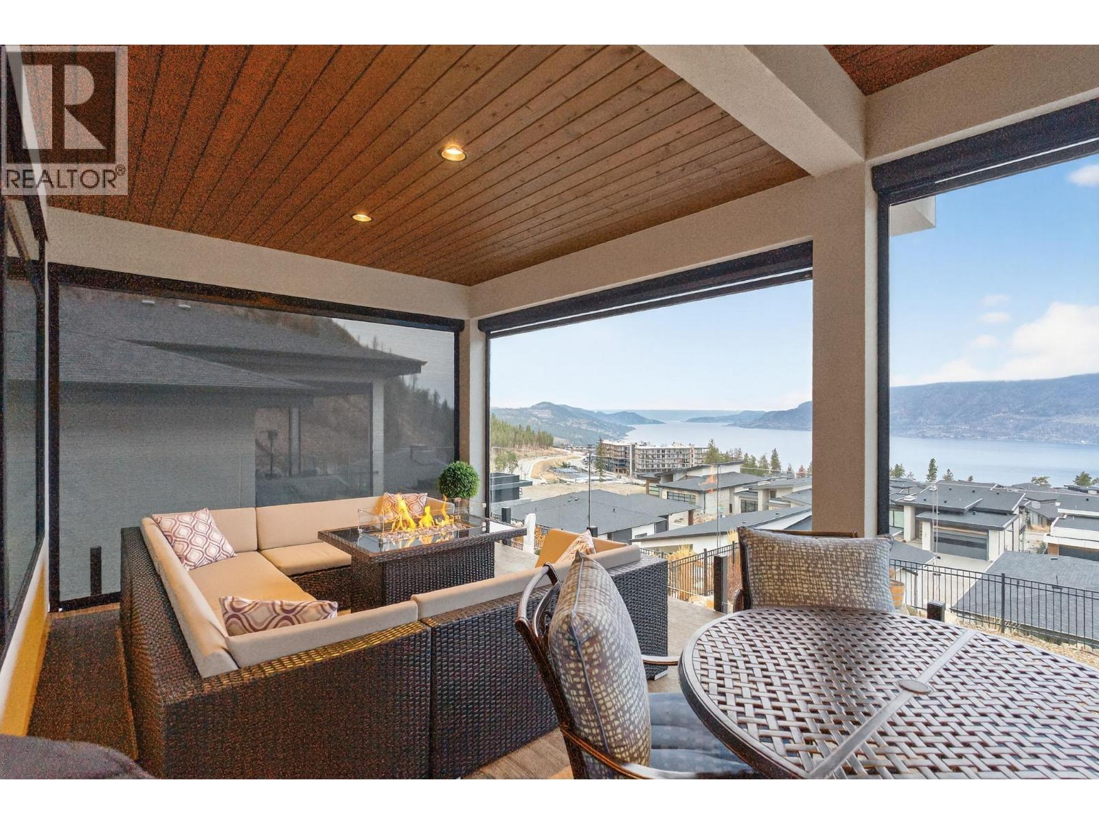 9882 Beacon Hill Drive, Lake Country