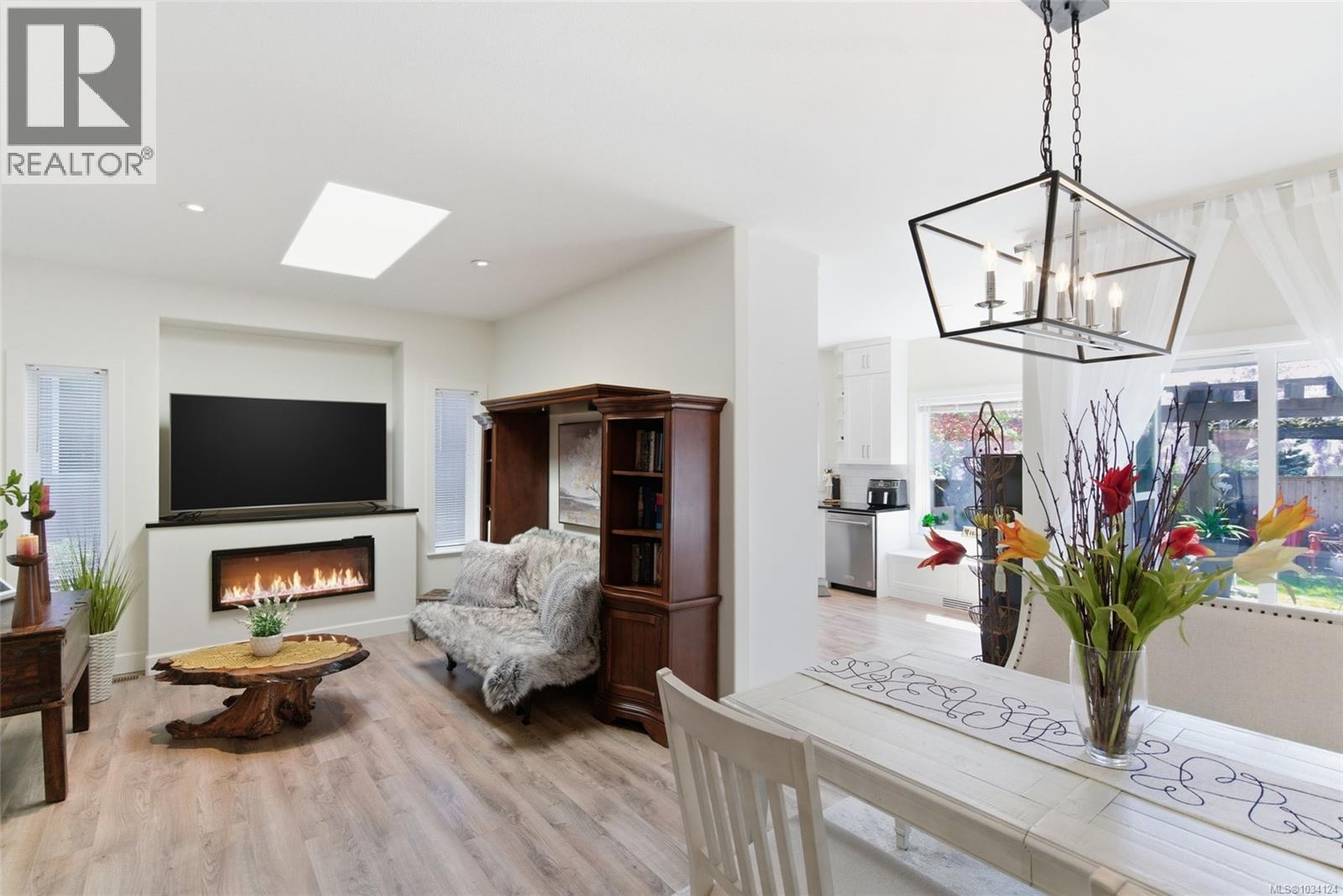 6153 Garside Rd - 4