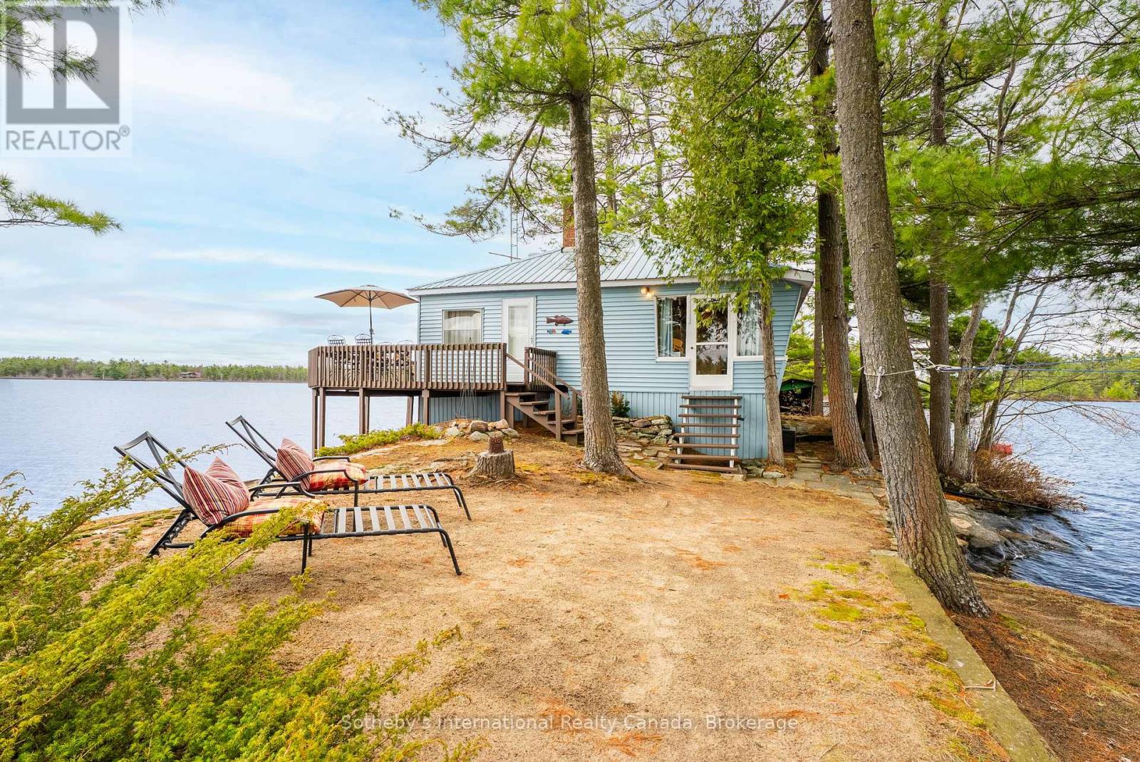 1 1KL - RETLAW ISLAND KAHSHE LAKE - 10