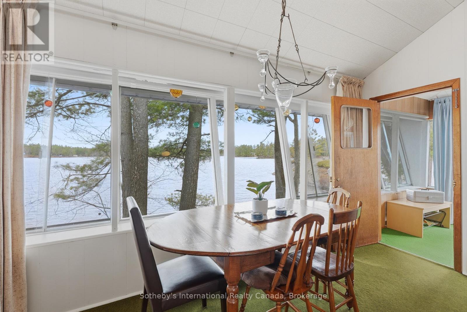 1 1KL - RETLAW ISLAND KAHSHE LAKE - 19