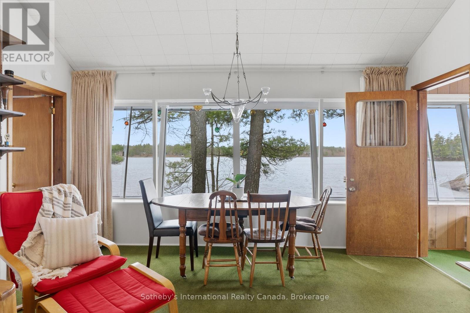 1 1KL - RETLAW ISLAND KAHSHE LAKE - 20