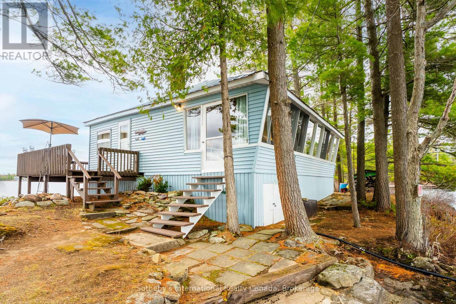 1 1KL - RETLAW ISLAND KAHSHE LAKE - 29