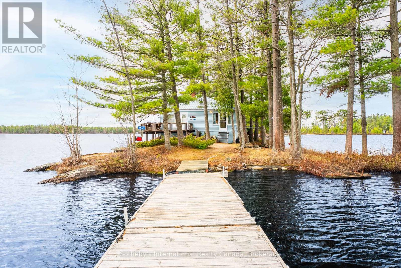 1 1KL - RETLAW ISLAND KAHSHE LAKE - 39