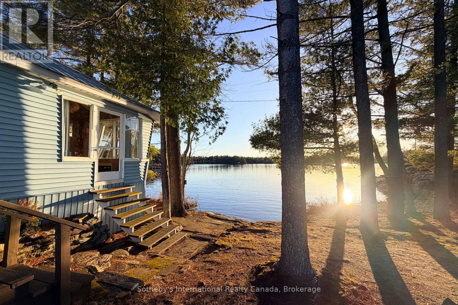 1 1KL - RETLAW ISLAND KAHSHE LAKE - 4