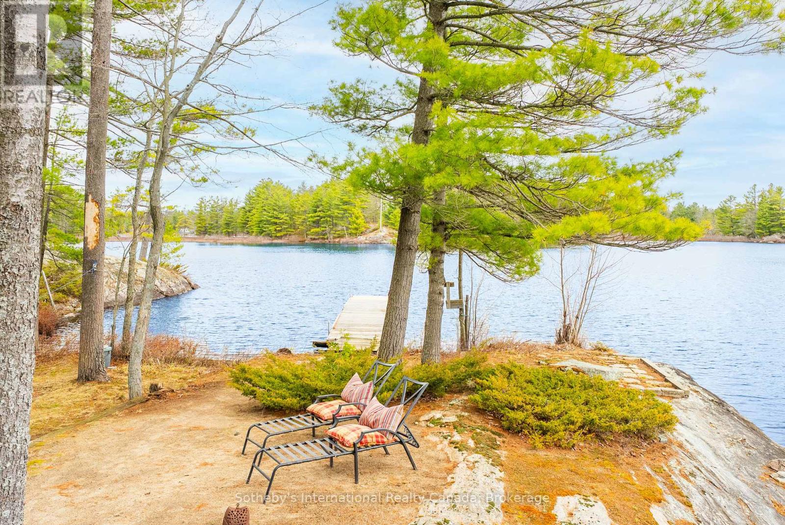1 1KL - RETLAW ISLAND KAHSHE LAKE - 42