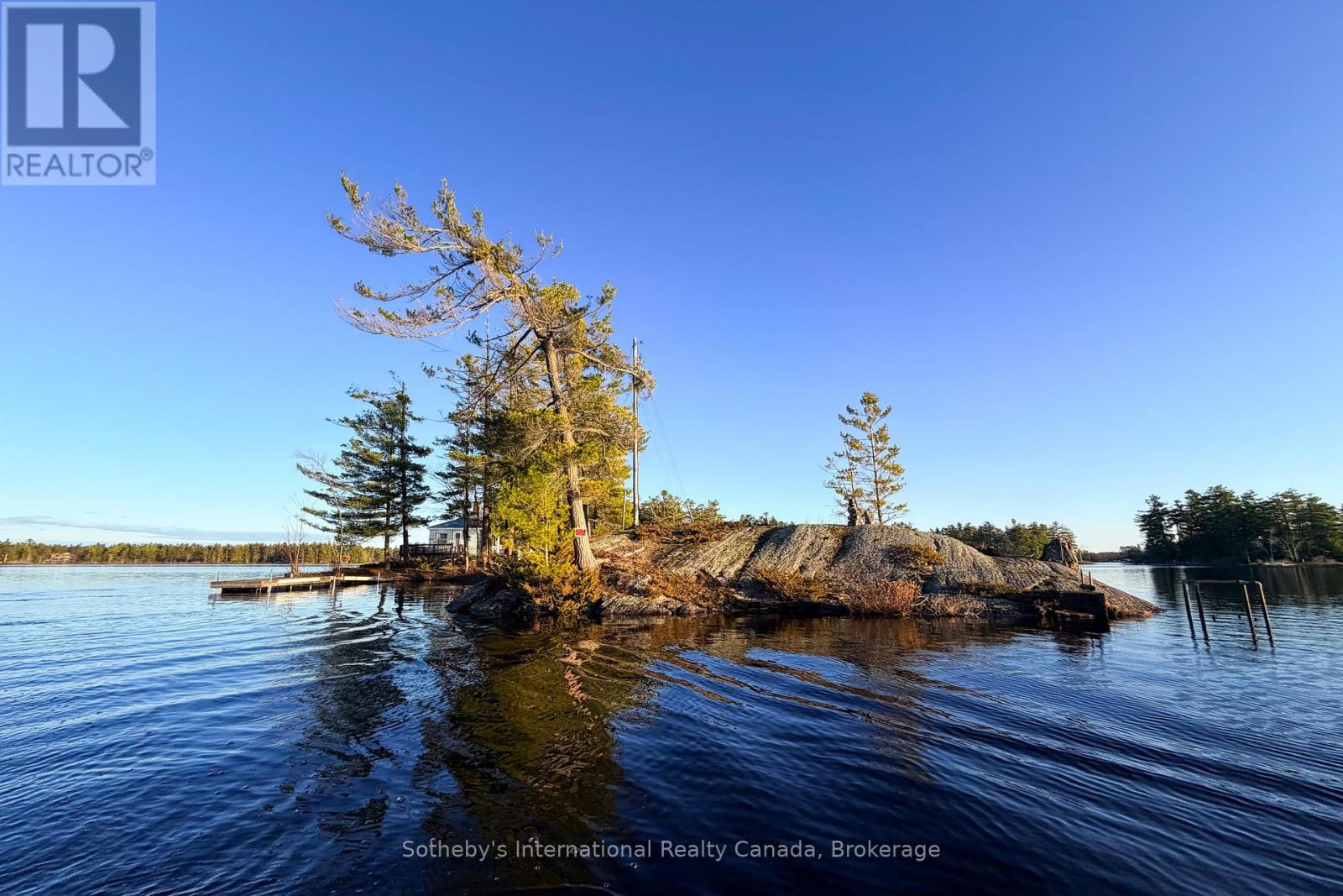 1 1KL - RETLAW ISLAND KAHSHE LAKE - 50