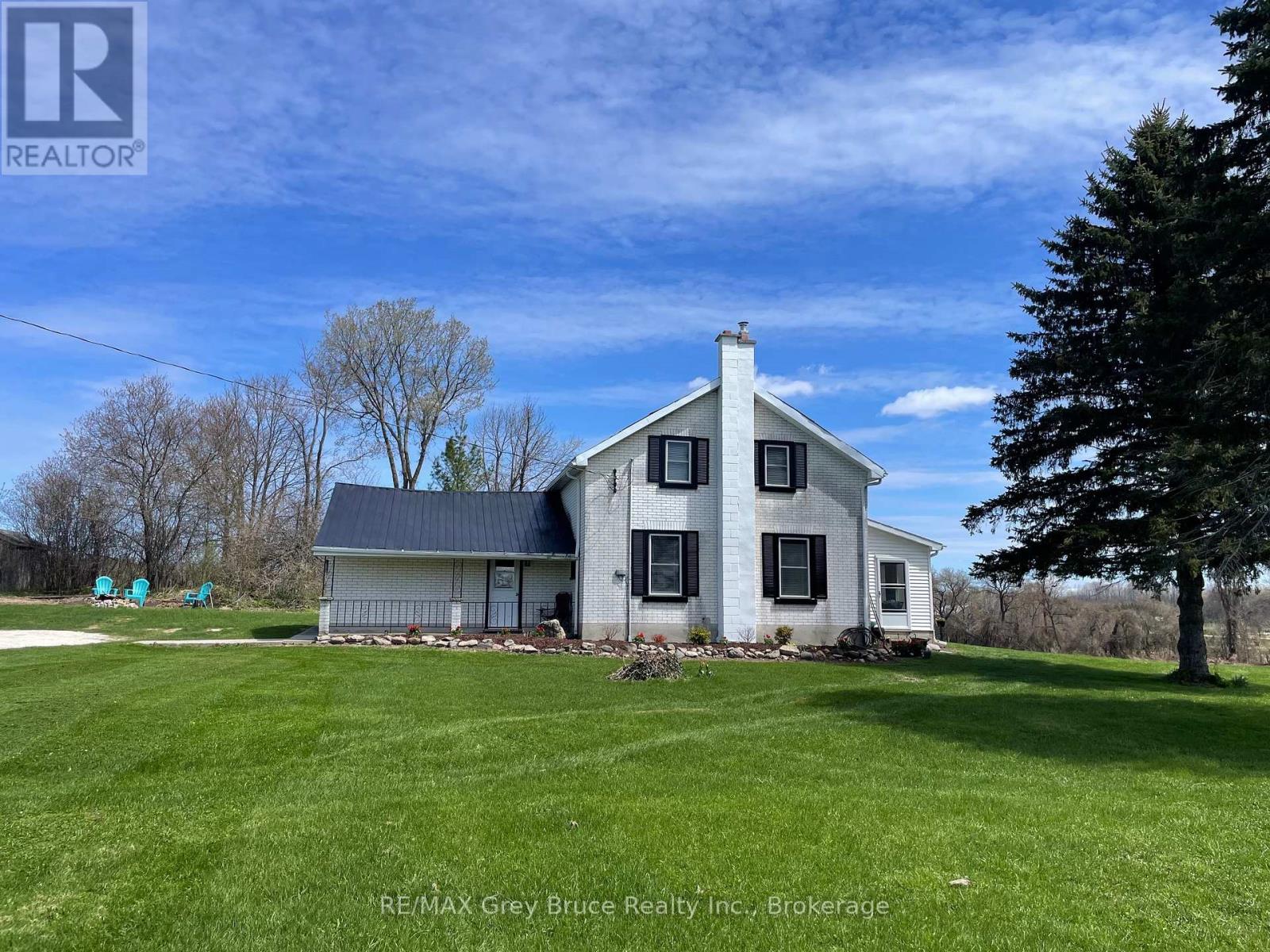 236857 2A CONCESSION - Image 2