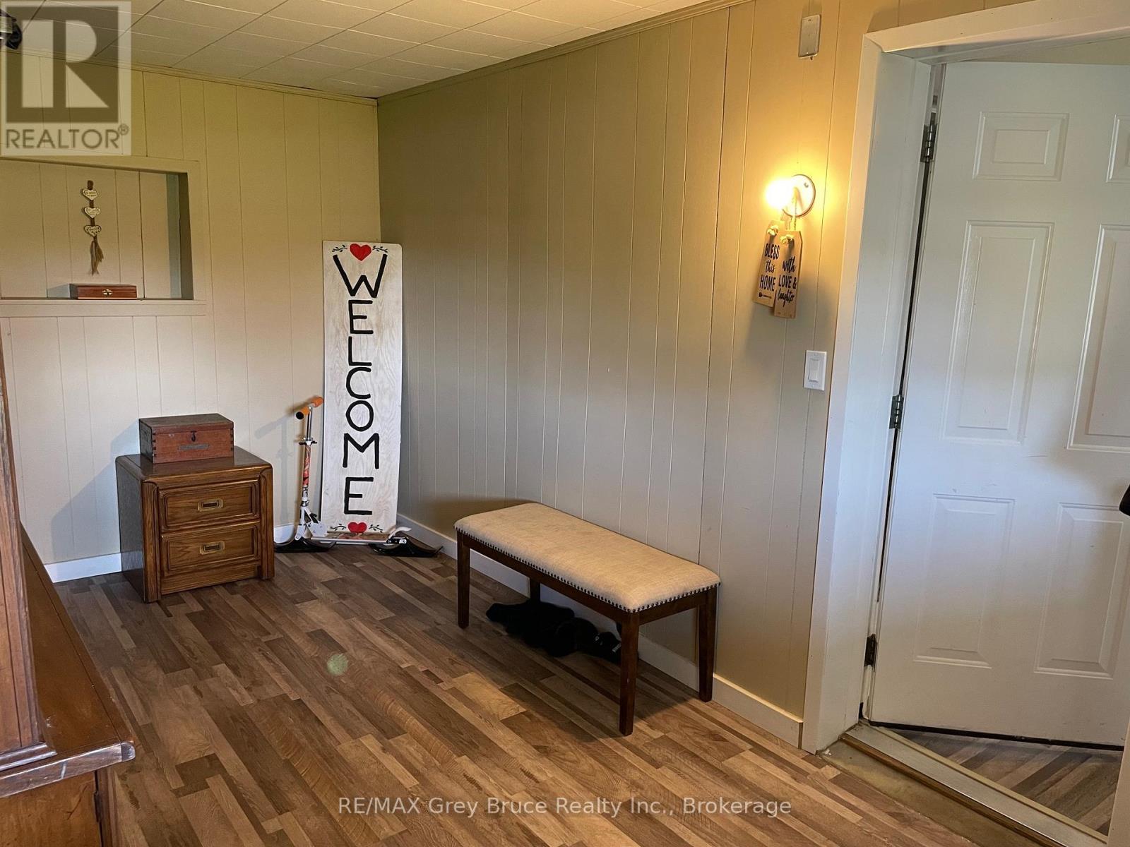 236857 2A CONCESSION - 3