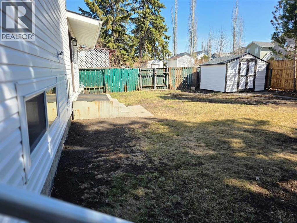 4108 53 Avenue, Innisfail