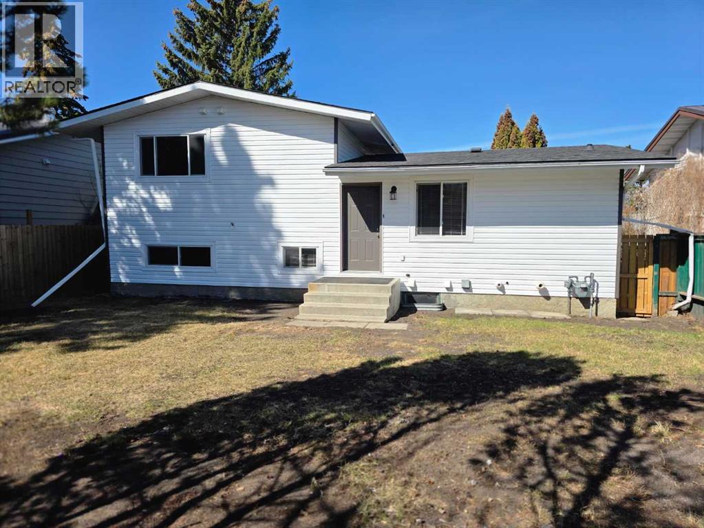 4108 53 Avenue, Innisfail