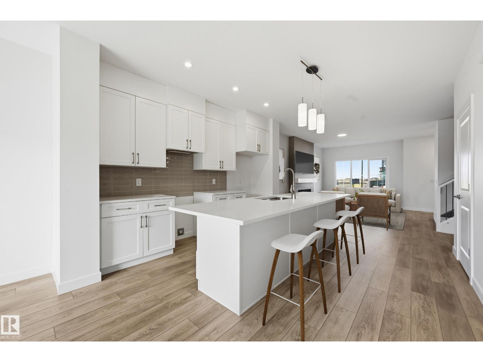 245 Wattle RD - 3