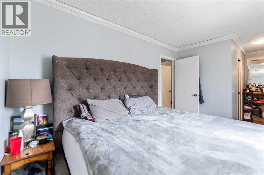 15 Erin Green Way SE - 23