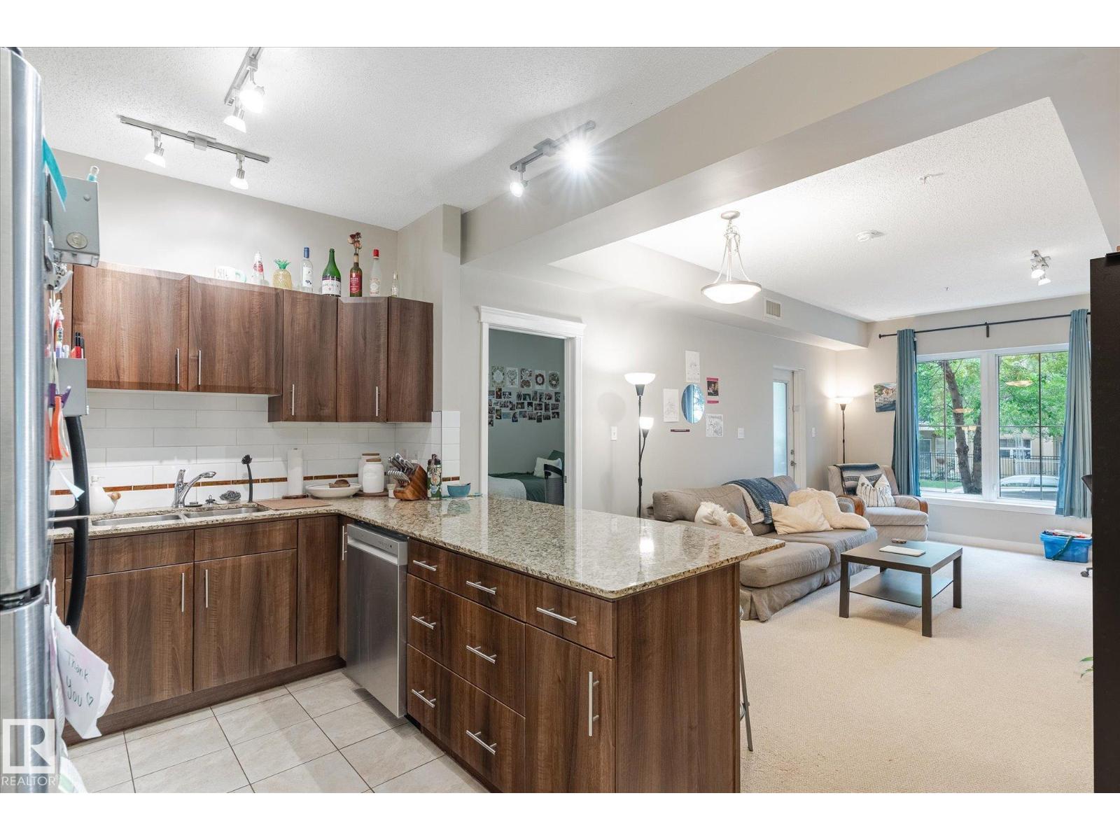 #105 10333 112 ST NW - 12