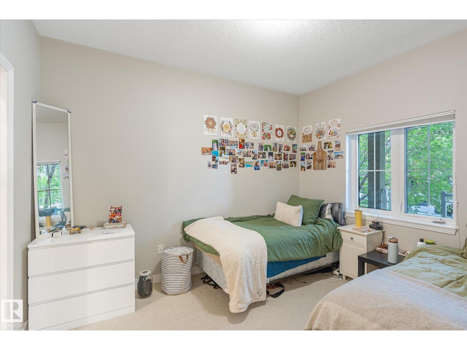 #105 10333 112 ST NW - 23