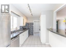 16 Gambello Crescent, Toronto, ON M3J1W3 Photo 16