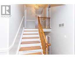 16 Gambello Crescent, Toronto, ON M3J1W3 Photo 21