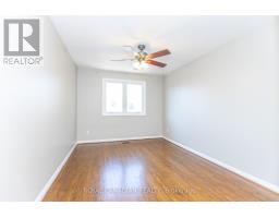16 Gambello Crescent, Toronto, ON M3J1W3 Photo 22