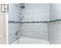 16 Gambello Crescent, Toronto, ON M3J1W3 Photo 28