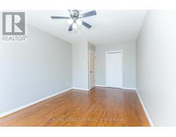 16 Gambello Crescent, Toronto, ON M3J1W3 Photo 36