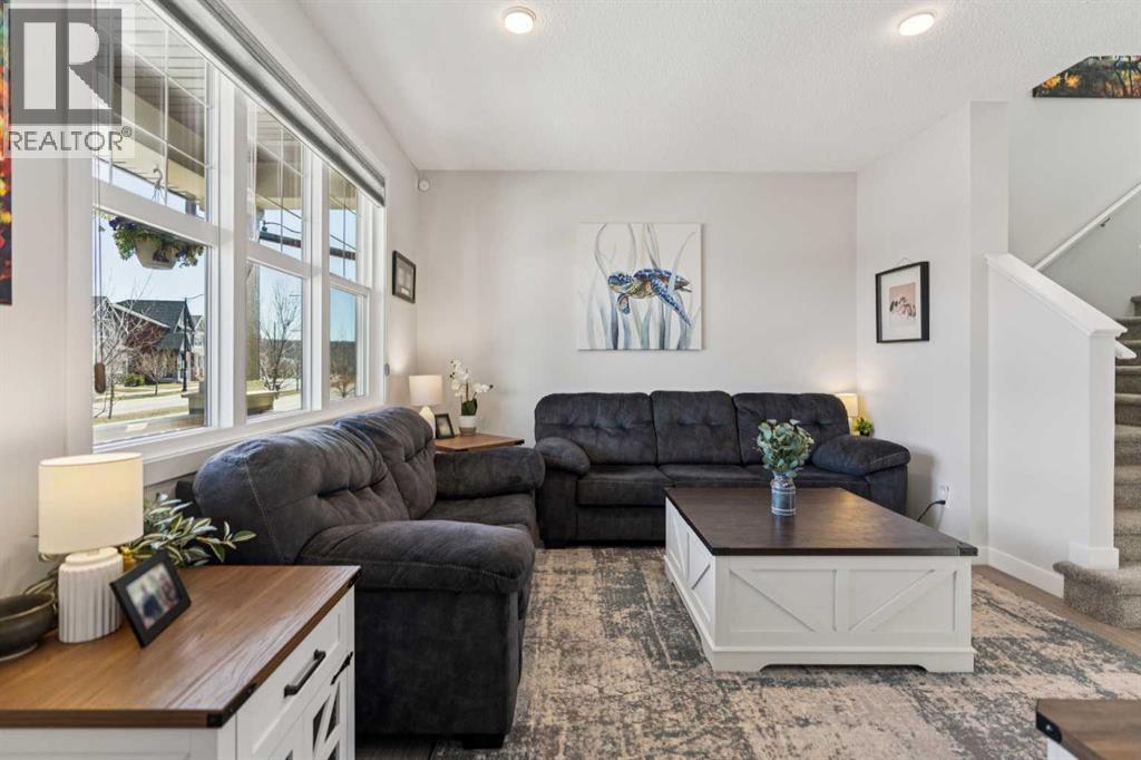 267 Sundown Road West, Cochrane