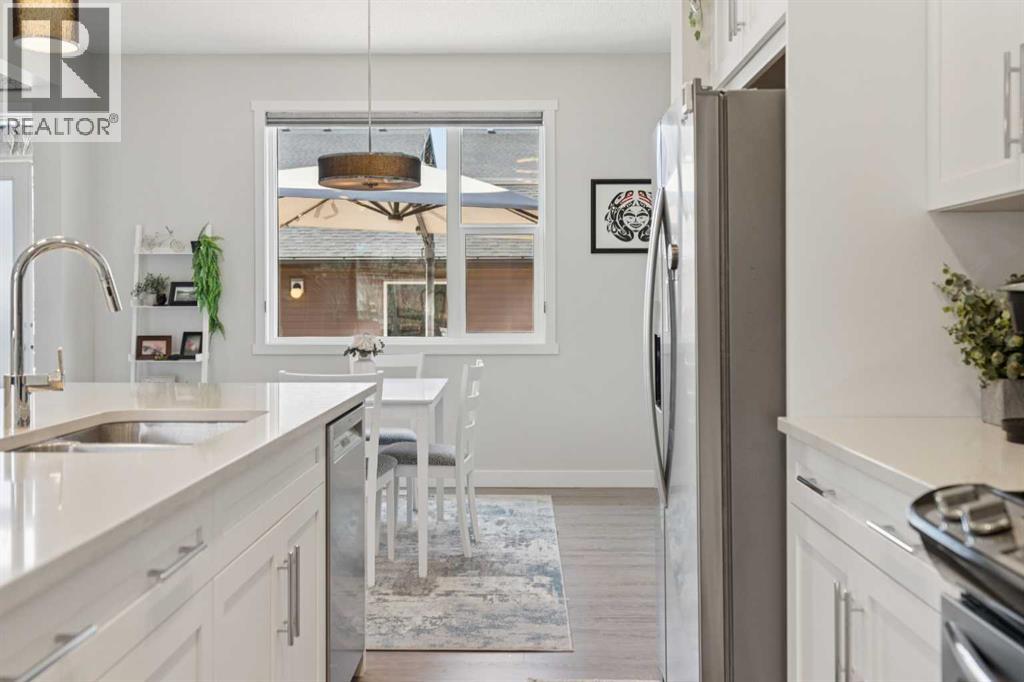 267 Sundown Road West, Cochrane