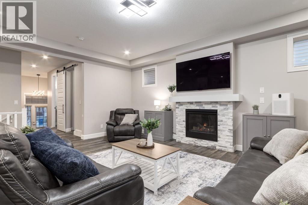 166 Osborne Common SW - 12