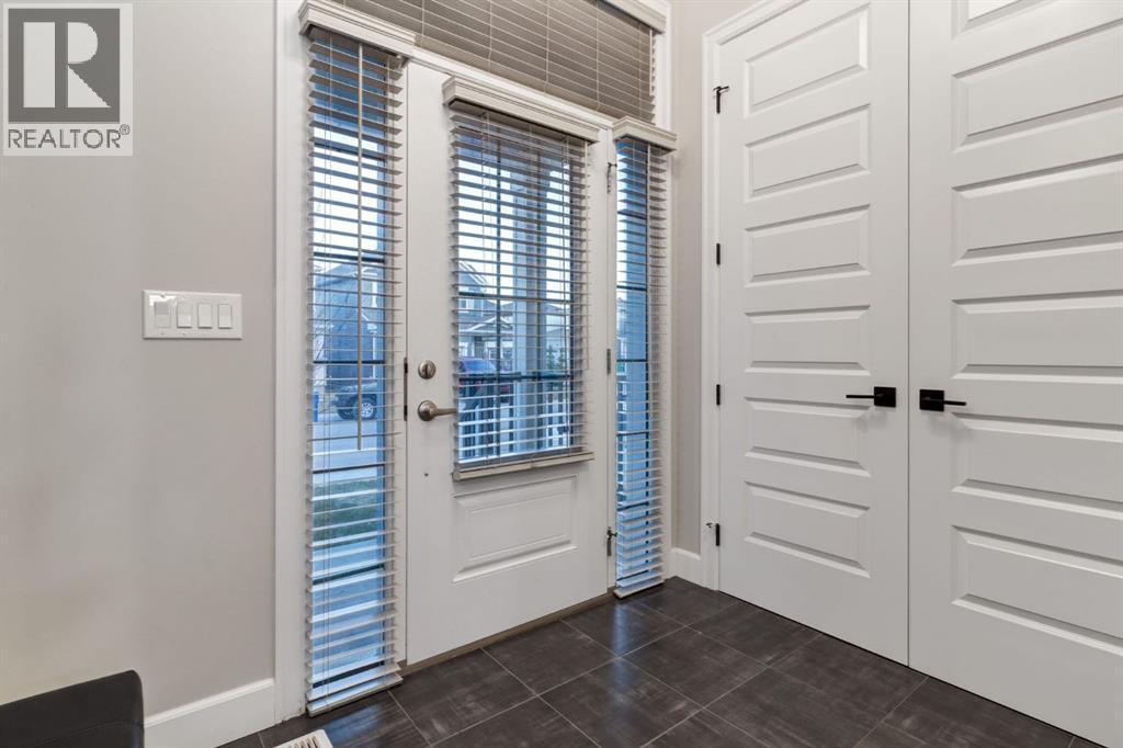 166 Osborne Common SW - 38