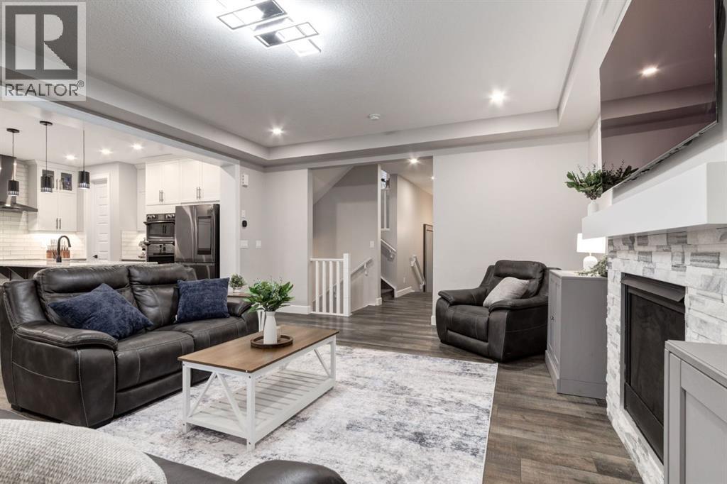 166 Osborne Common SW - 13