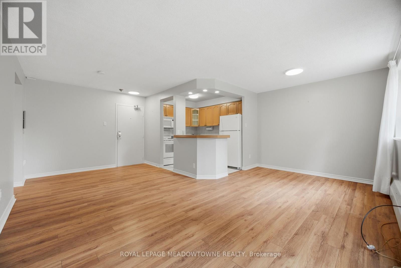 #205 24 RANSOM STREET - 10
