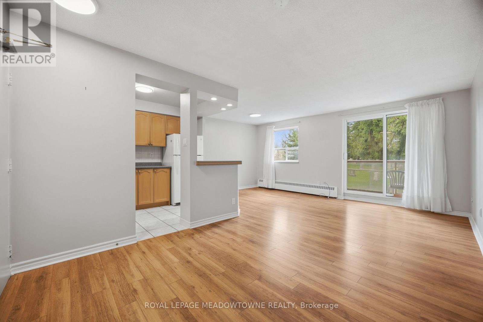 #205 24 RANSOM STREET - 7