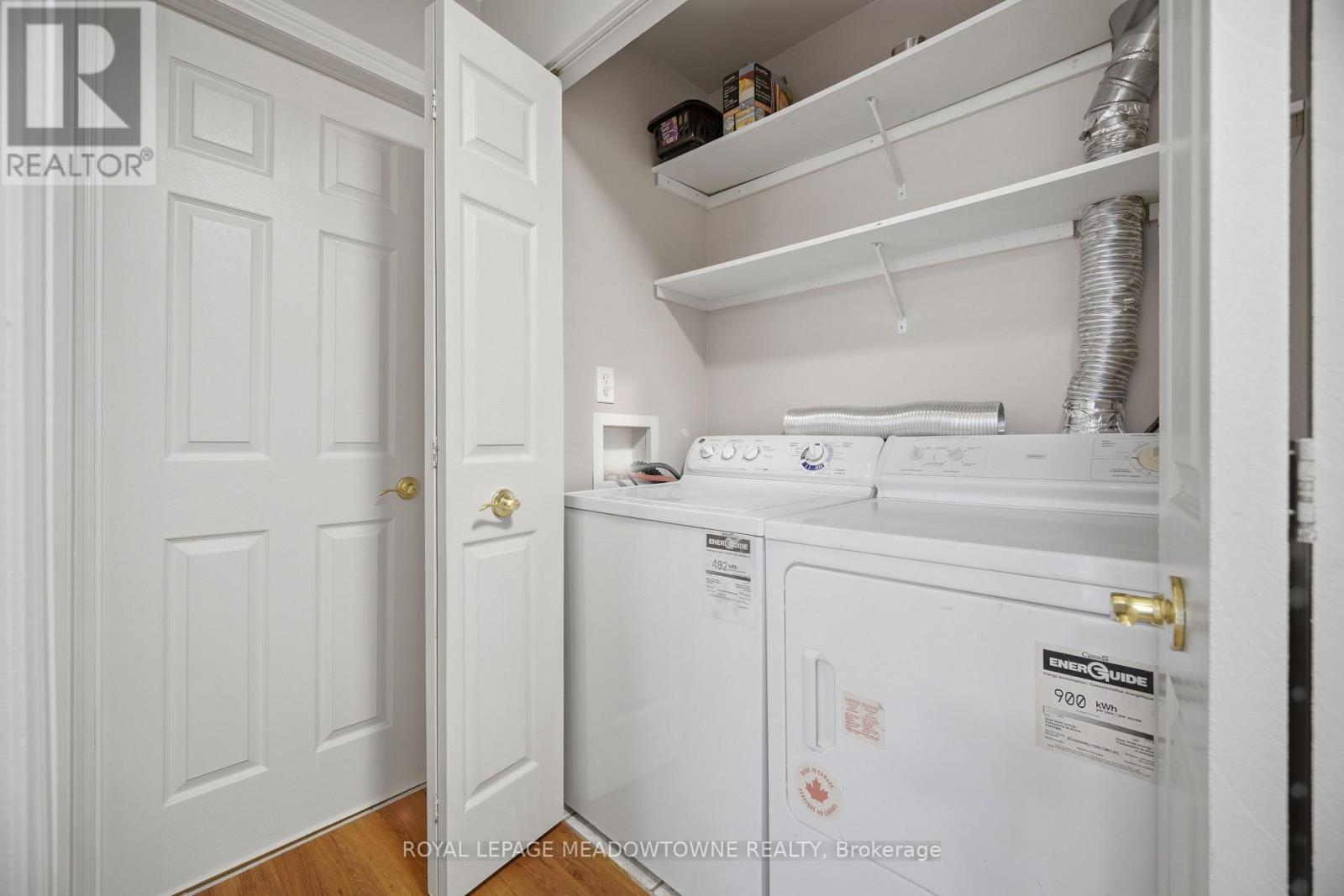 #205 24 RANSOM STREET - 26