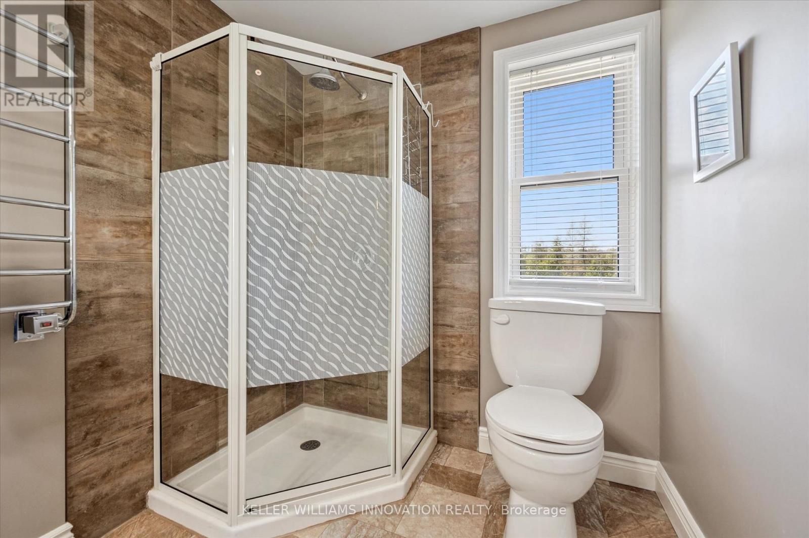 495190 TRAVERSTON ROAD - 29