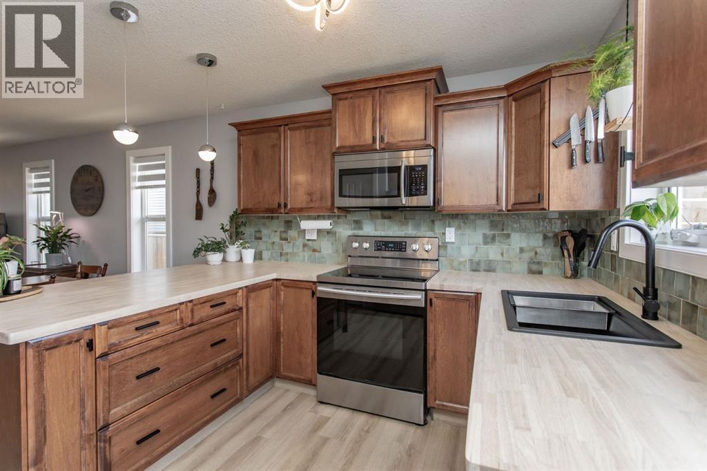179 Long Close, Red Deer