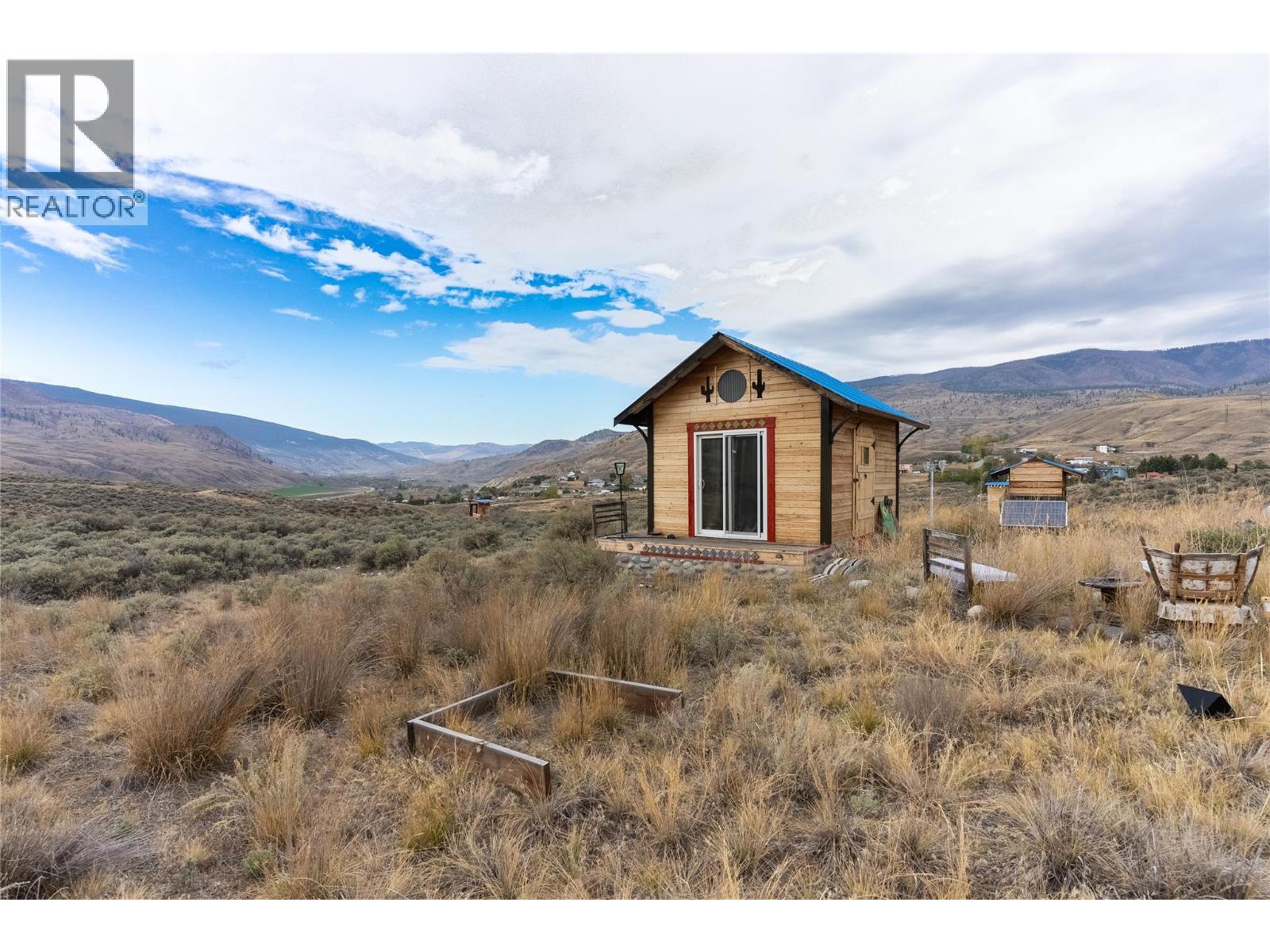1500 Fehr Way, Cache Creek