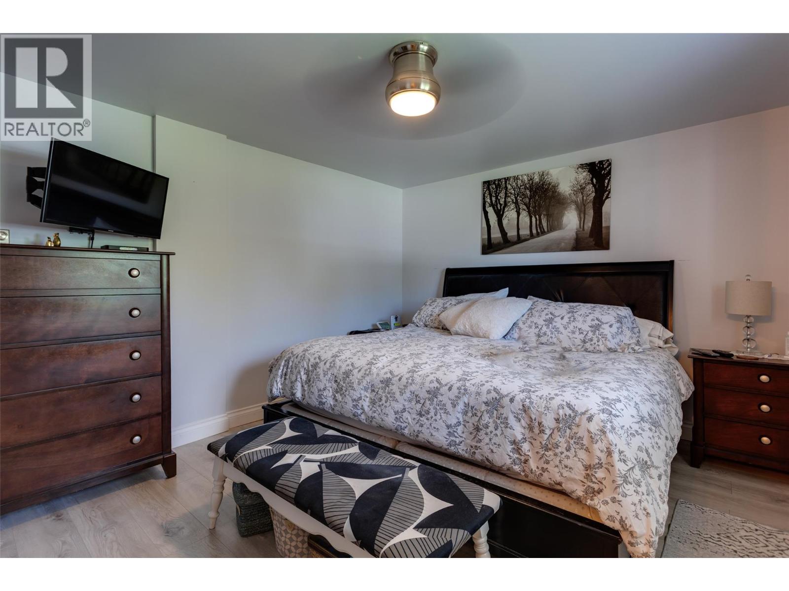 1490 Cornwall Road, Kelowna