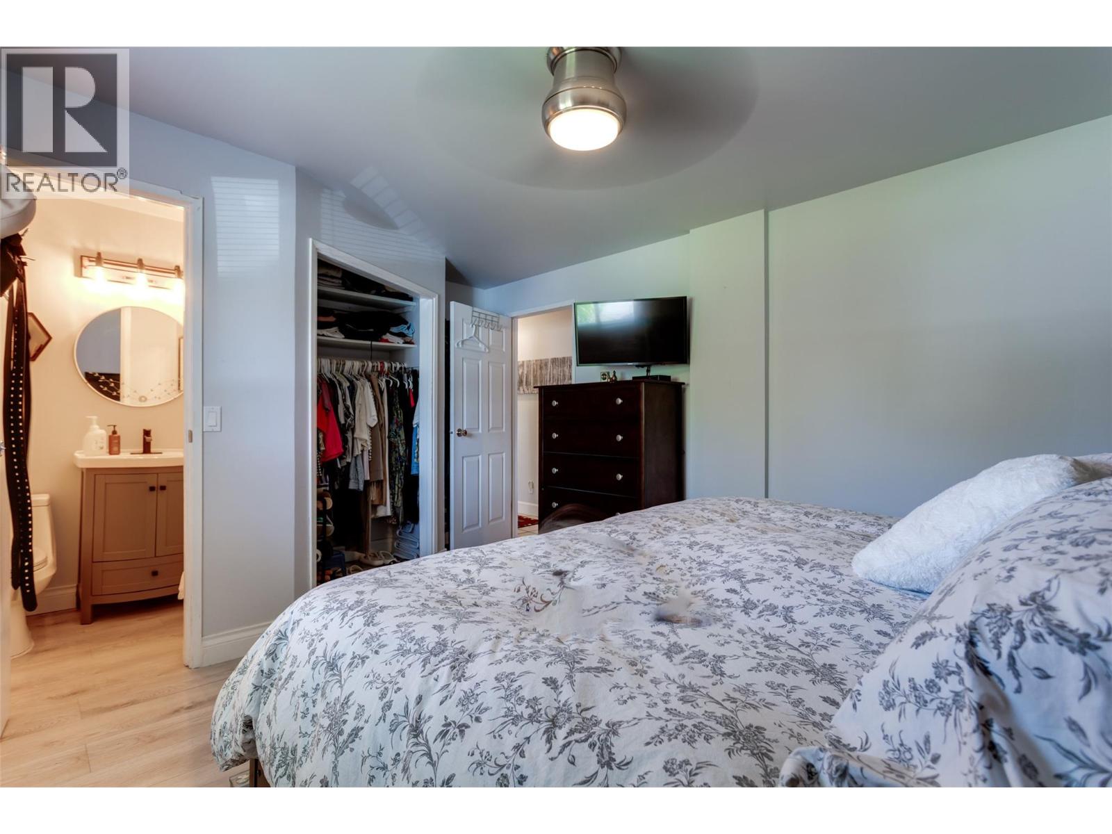 1490 Cornwall Road, Kelowna