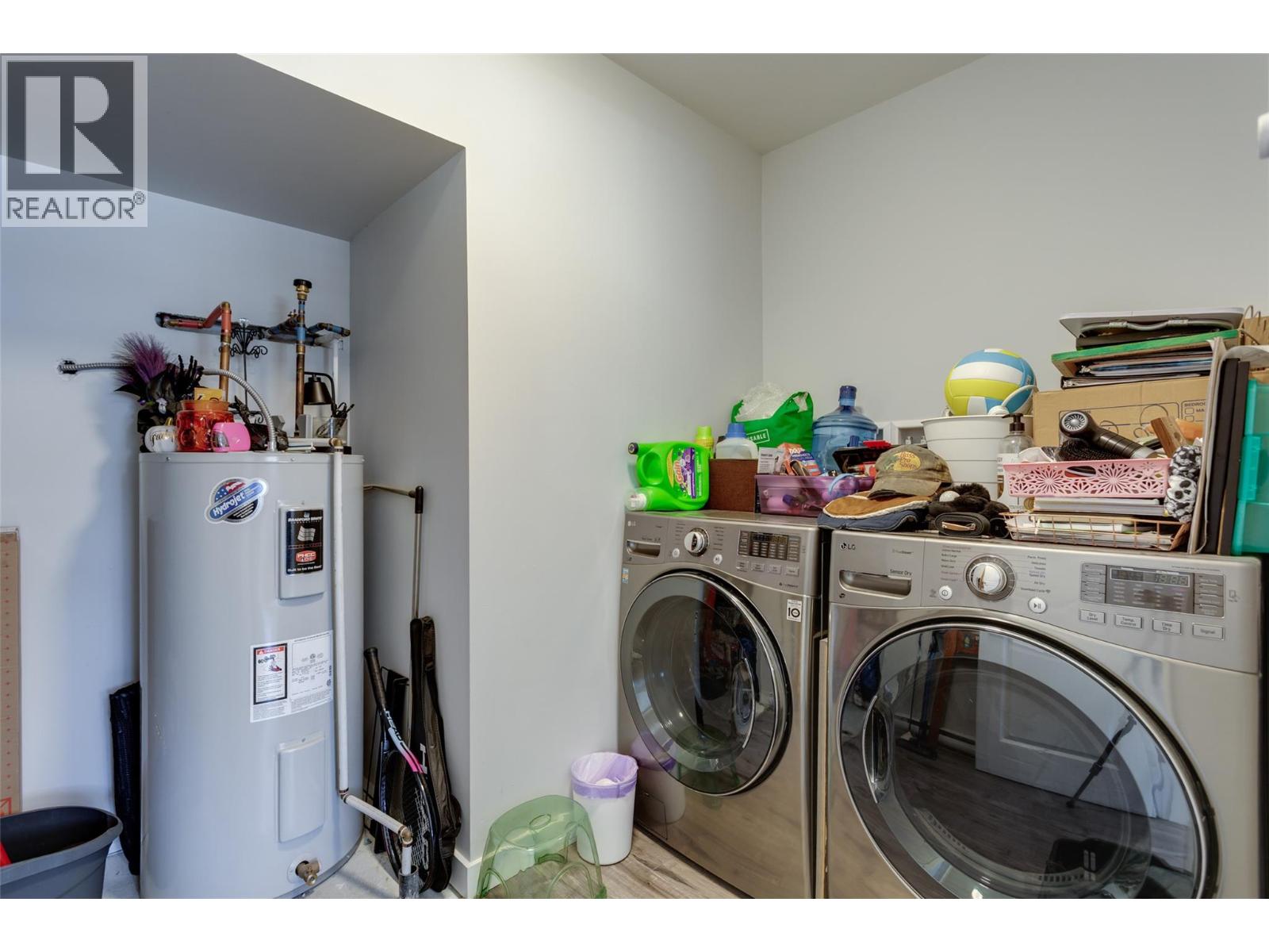 1490 Cornwall Road - 48