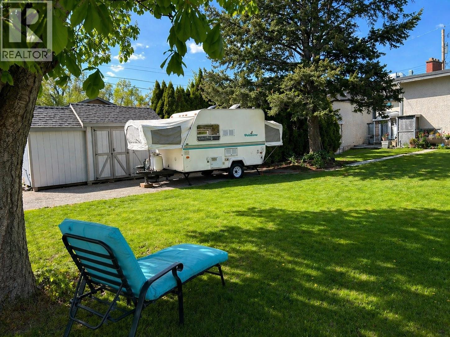 743 Kinnear Avenue, Kelowna