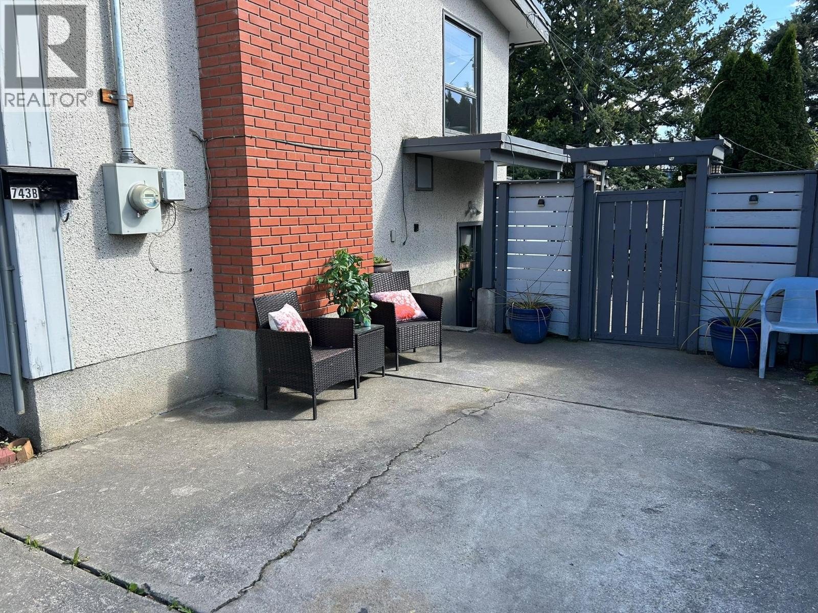 743 Kinnear Avenue, Kelowna