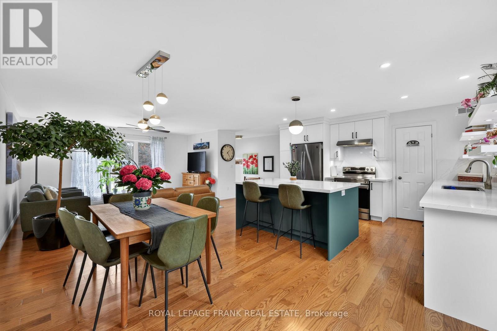 19 TROUT LANE - 9