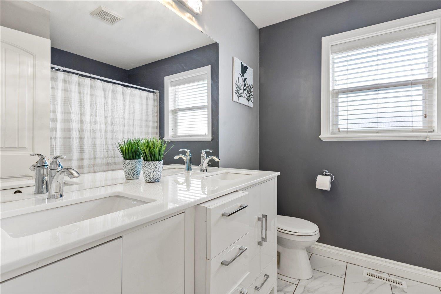 46881 SYLVAN DRIVE, Promontory, Chilliwack