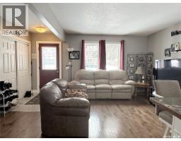 326 5th Avenue W, Melville, SK S0A2P0 Photo 8