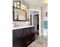 326 5th Avenue W, Melville, SK S0A2P0 Photo 12