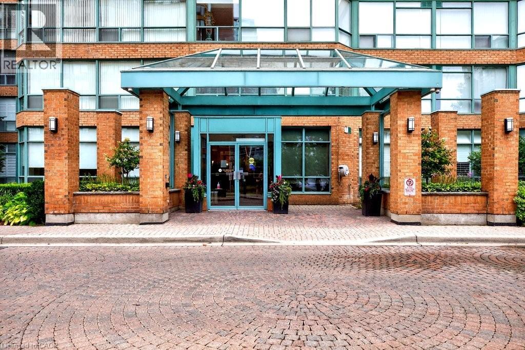 1276 MAPLE CROSSING Boulevard Unit# 1605, Burlington, Ontario, L7S2J9 — Photo 4