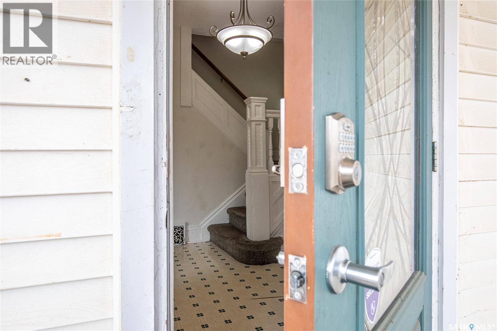 1116 1st AVENUE NW - photo 4