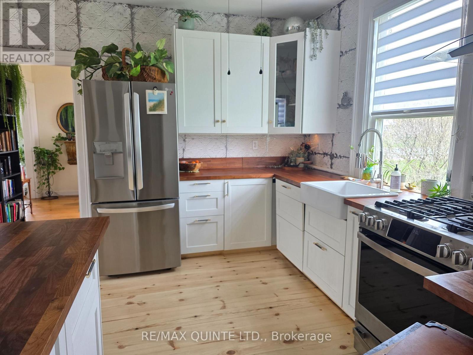 15775 LOYALIST PARKWAY - 18