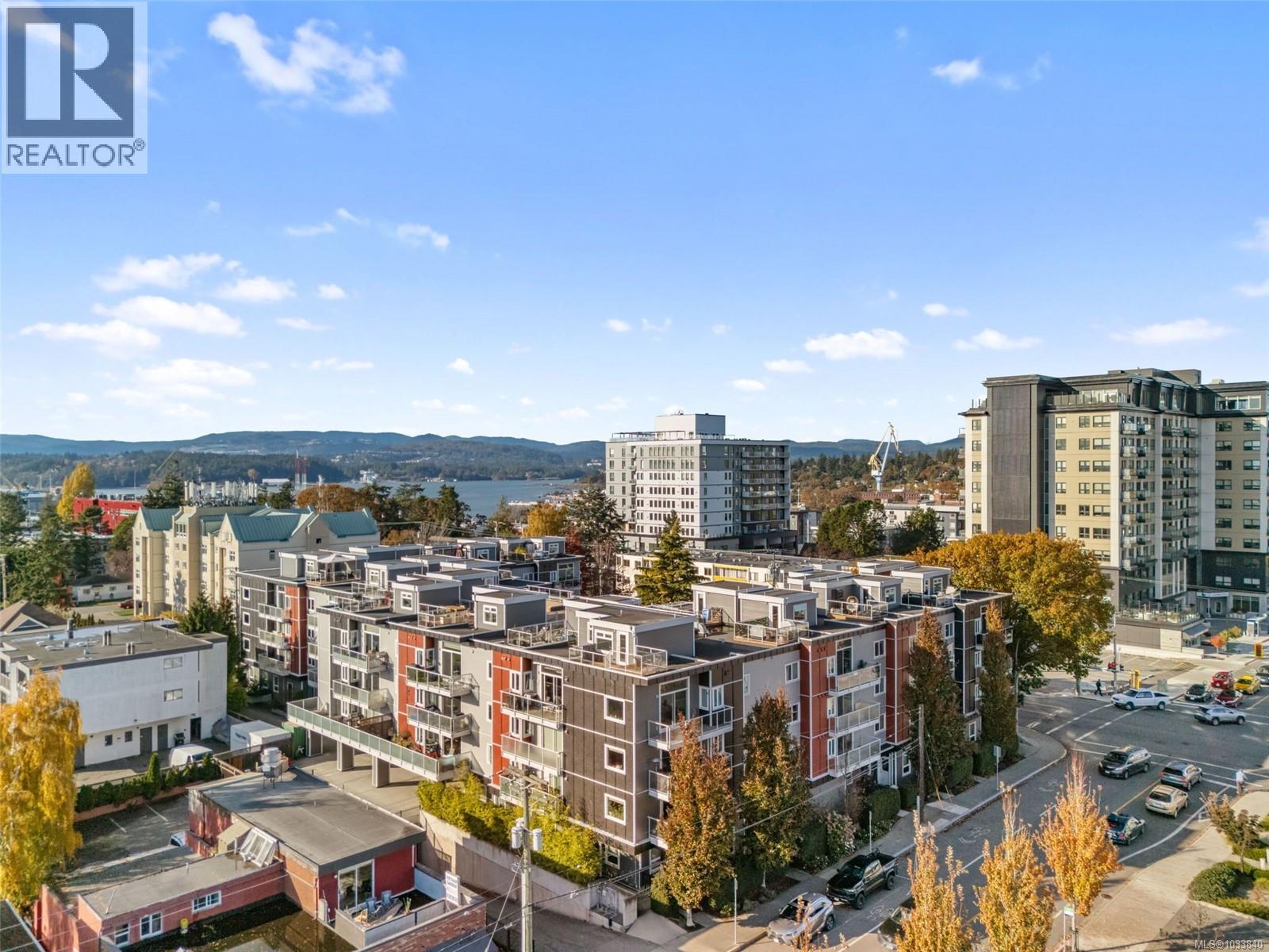#305 1315 Esquimalt Rd - 20